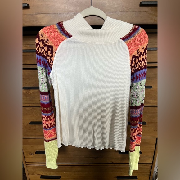 Brand: Free people Size: Small Style: knit sweater with colorful sleeves - Picture 3 of 3